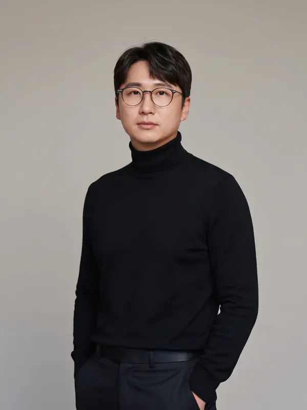 비즈모멘텀 대표 세렌(김병제) 프로필 사진